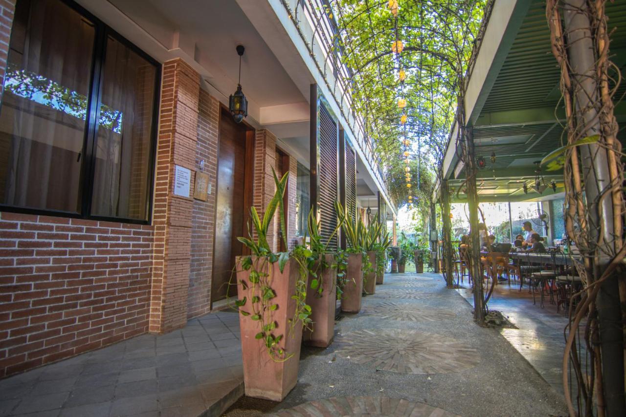 Hotel Gwandalan House Dipolog Zewnętrze zdjęcie