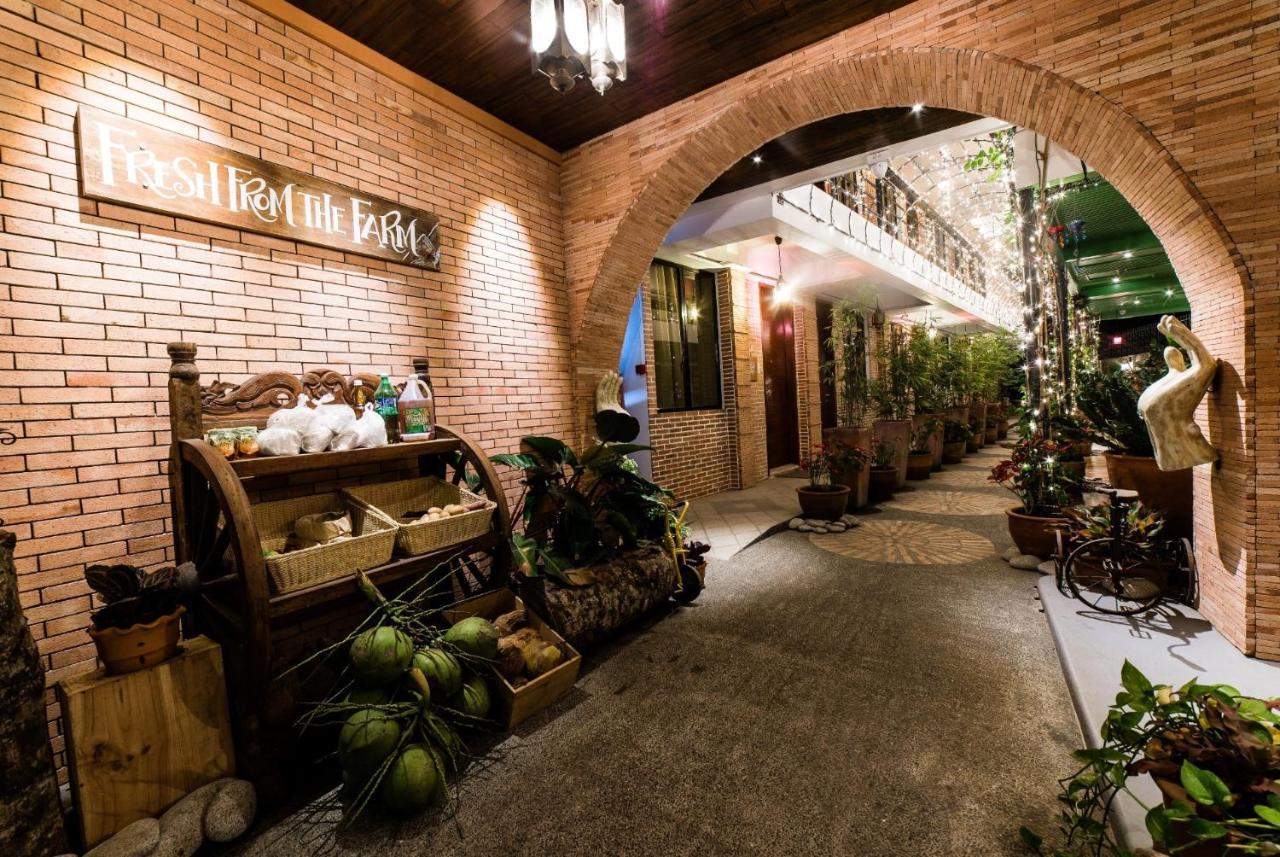 Hotel Gwandalan House Dipolog Zewnętrze zdjęcie