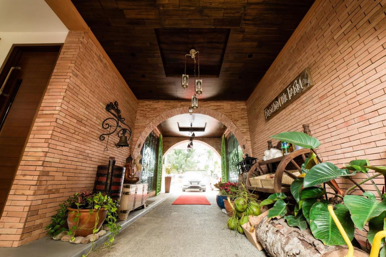 Hotel Gwandalan House Dipolog Zewnętrze zdjęcie