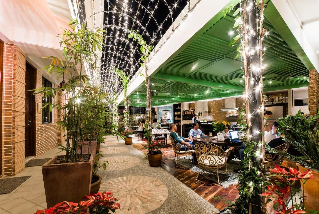 Hotel Gwandalan House Dipolog Zewnętrze zdjęcie